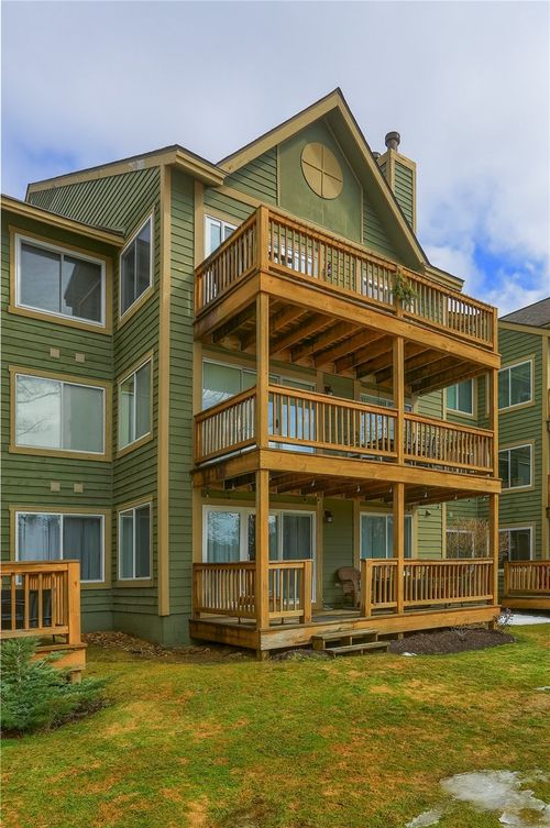 5306 Summit Dr, Hidden Valley, PA, 15502 | Card Image