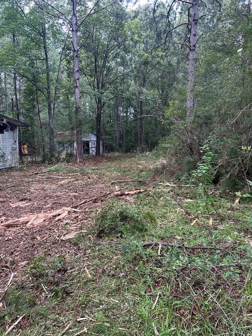 65 Serenity Ln, Poplarville, MS, 39470-9756 | Card Image