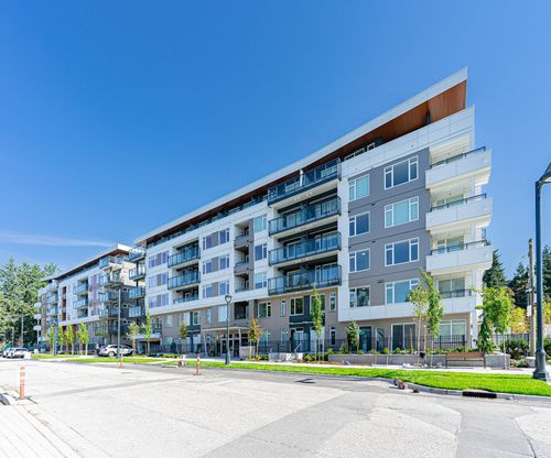 205-10466 138a St, Surrey, BC, V3T4L3 | Card Image