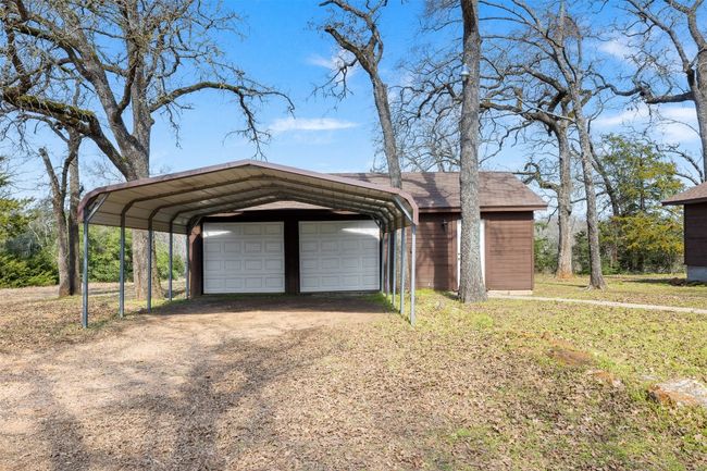 1949 County Road 347 Loop, Home with 3 bedrooms, 2 bathrooms and 3 parking in Gause TX | Image 17
