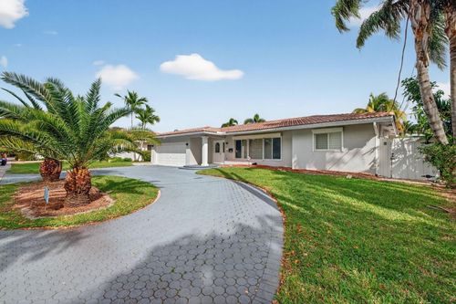 5950 Ne 28th Ave, Fort Lauderdale, FL, 33308-2701 | Card Image