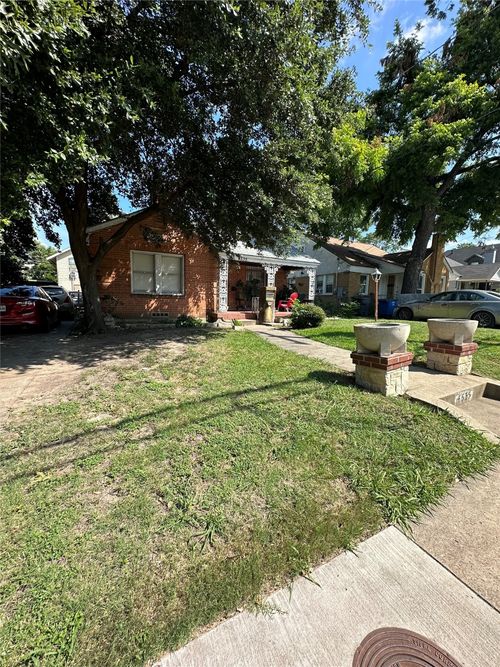 4535 Capitol Ave, Dallas, TX, 75204-3424 | Card Image