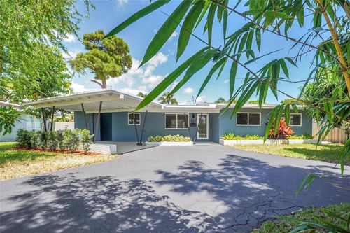 121 Se 8th St, Pompano Beach, FL, 33060-8441 | Card Image
