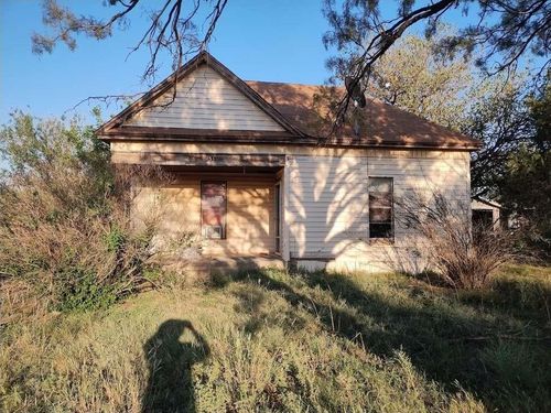 51 Ne Avenue A, Hamlin, TX, 79520-4113 | Card Image