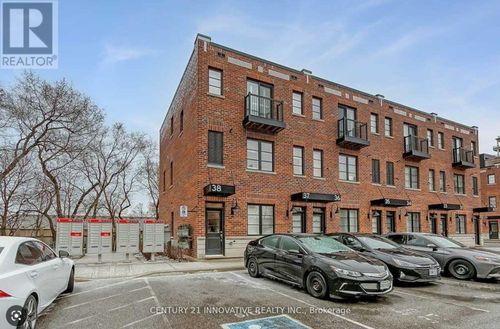 38-70 Plains Road, Burlington (Bayview), ON, L7T1E8 | Card Image
