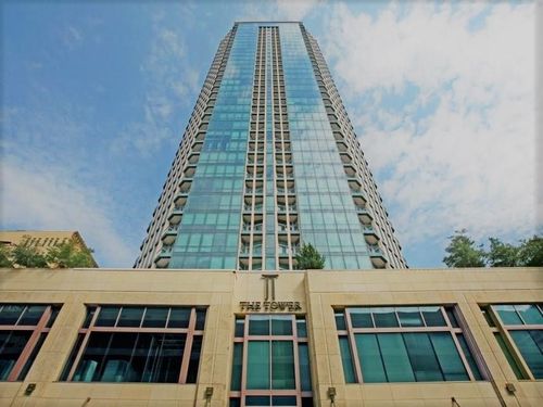 apt-1310-500 Throckmorton St, Fort Worth, TX, 76102-3722 | Card Image