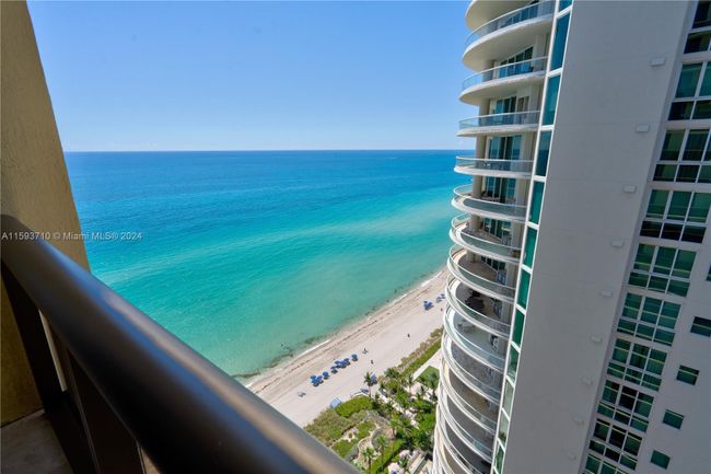 2602 - 16275 Collins Ave, Condo with 2 bedrooms, 2 bathrooms and null parking in Sunny Isles Beach FL | Image 22