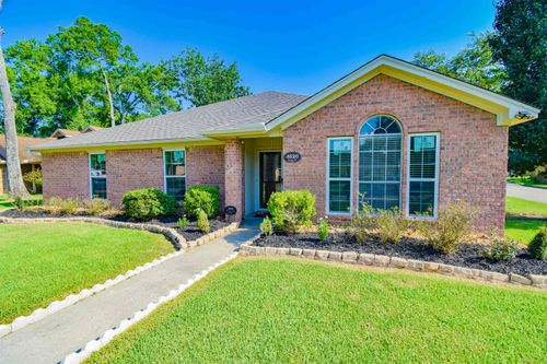4620 Reagan St, Beaumont, TX, 77706-7466 | Card Image