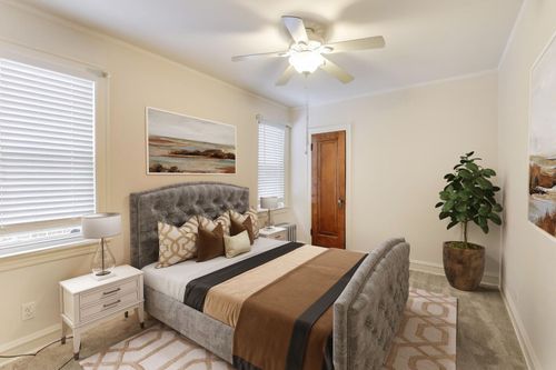 3332 S 59th Ave, Cicero, IL, 60804-3818 | Card Image