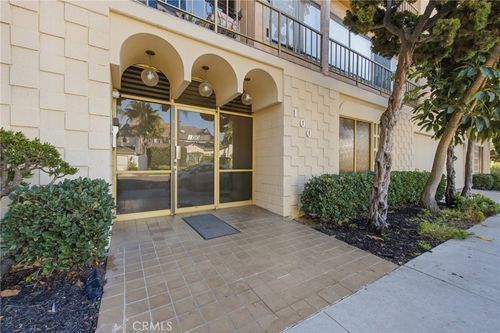 301-100 Loma, Long Beach, CA, 90803 | Card Image