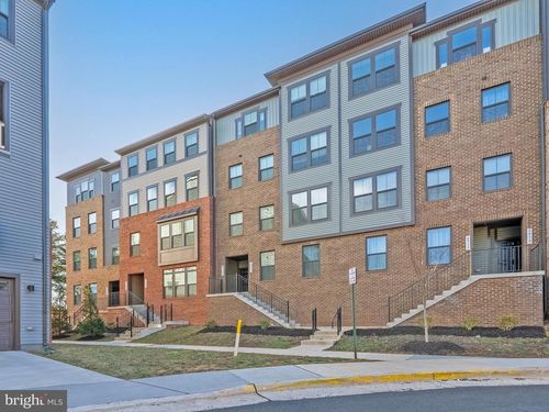 21m-2709 Velocity Rd, HERNDON, VA, 20171-2578 | Card Image