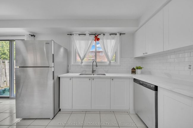 19 Palmer Dr, House other with 4 bedrooms, 3 bathrooms and 4 parking in Ajax ON | Image 20