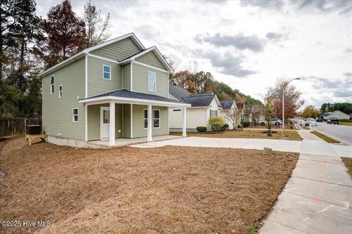 4609 Rainmaker Dr, New Bern, NC, 28562-0002 | Card Image