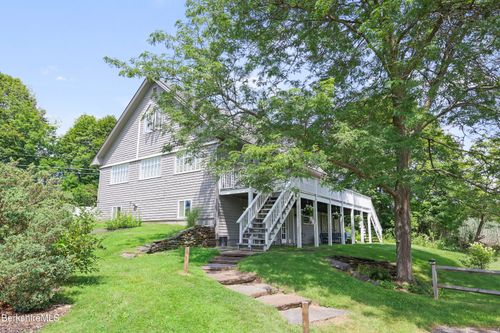 dh-b-2 Wallace Rd, Stockbridge, MA, 01262-7782 | Card Image
