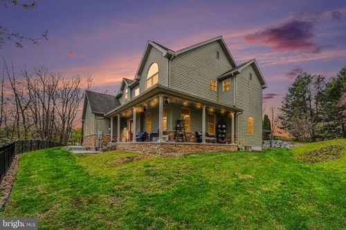 140 Ridge Hill Rd, Mechanicsburg, PA, 17050-8202 | Card Image