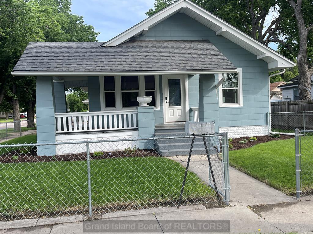 10th St, Grand Island, NE 68801