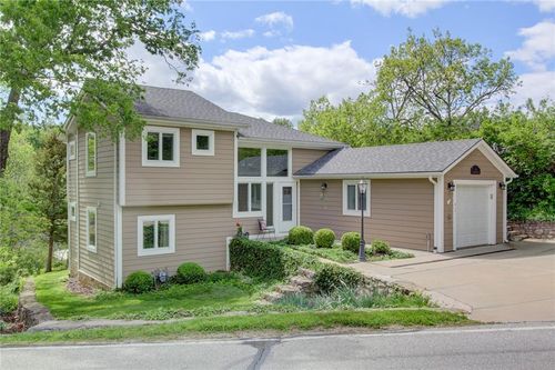 25 I St, Lake Lotawana, MO, 64086-9748 | Card Image