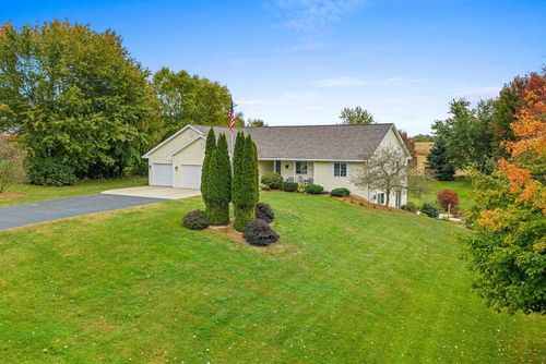 914 Wildrose Lane, CHASE, WI, 54171 | Card Image