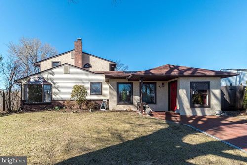 43 Thimbleberry Ln, LEVITTOWN, PA, 19054-2301 | Card Image