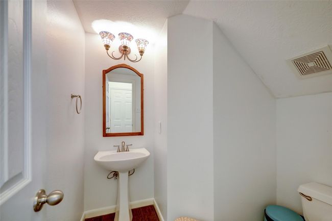 13710 Wheatbridge Dr, House other with 3 bedrooms, 3 bathrooms and 4 parking in Houston TX | Image 7