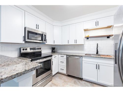 1724 W 102nd Ave, Thornton, CO, 80260-6321 | Card Image