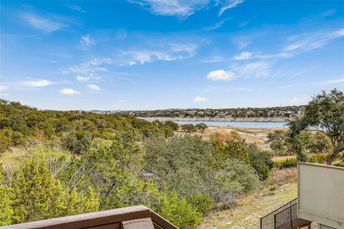 125 Comanche Pt, Point Venture, TX, 78645-8623 | Card Image