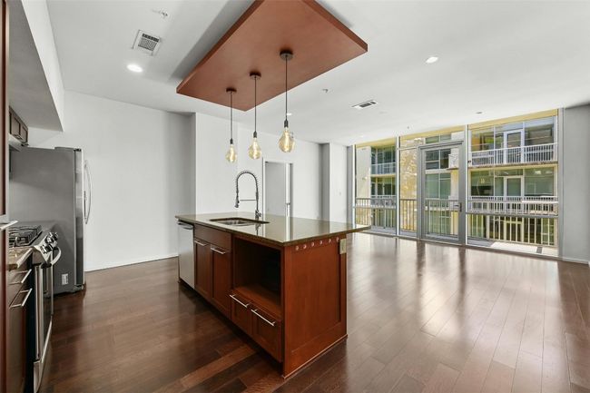 UNIT-5305 - 1600 Barton Springs Rd, Condo with 2 bedrooms, 2 bathrooms and 2 parking in Austin TX | Image 10