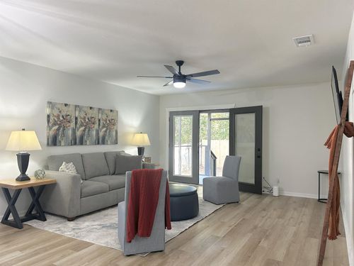 1807 Meriadoc Rd, Tallahassee, FL, 32303-3373 | Card Image