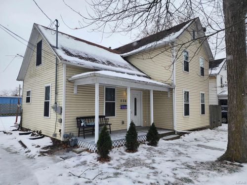 629 James St, Adrian, MI, 49221-3313 | Card Image