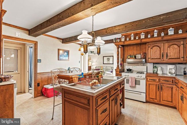 1080 Georgetown Rd, House other with 5 bedrooms, 3 bathrooms and null parking in PARADISE PA | Image 8