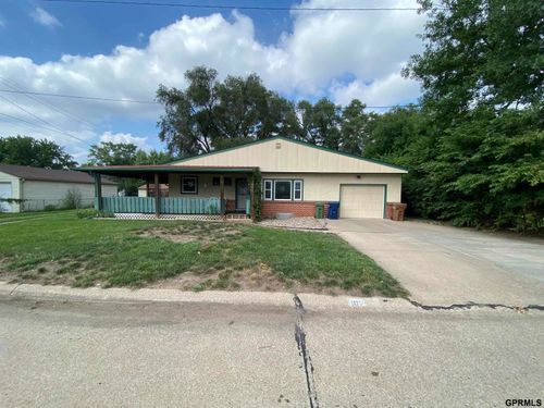 102 W 28th Ave, Bellevue, NE, 68005-5446 | Card Image