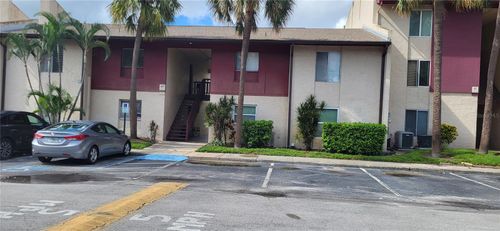unit-223-3821 S Lake Dr, TAMPA, FL, 33614-2036 | Card Image
