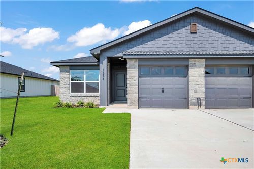 1214 S College Ave, Troy, TX, 76579-2880 | Card Image