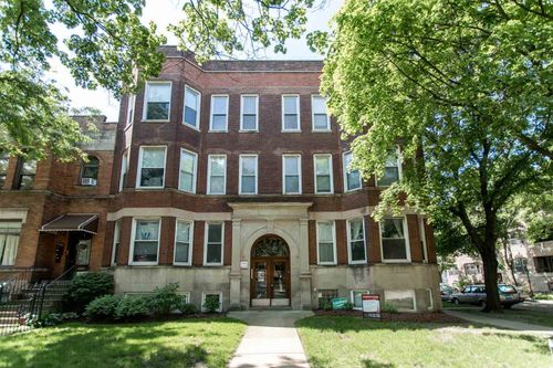3-1525 Addison St, Chicago, IL, 60613-7492 | Card Image