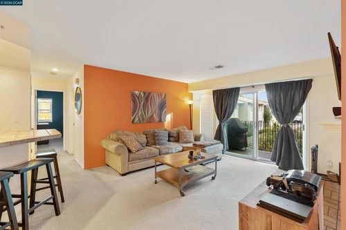 8-1089 1089 Wesley Ct., Walnut Creek, CA, 94597 | Card Image