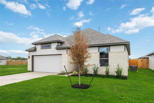 807 Clear Valley Ln, Dayton, TX, 77535-3186 | Card Image