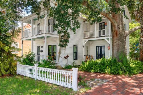 18 Locust St, St Augustine, FL, 32084-2858 | Card Image