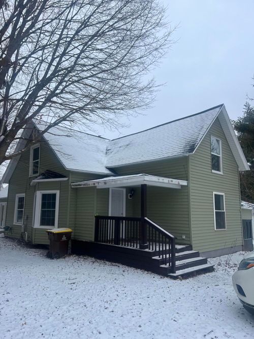 225 W Lincoln Avenue, Ionia, MI, 48846 | Card Image