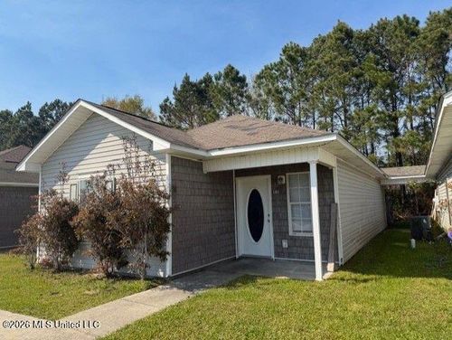 5509 Quail Creek Cir, Diberville, MS, 39540-5236 | Card Image