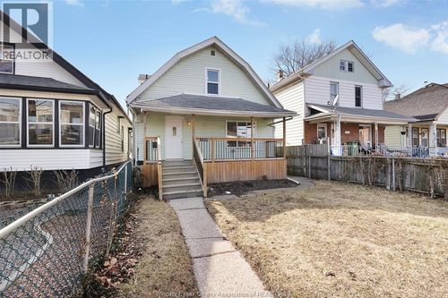 1577 Pelissier St, Windsor, ON, N8X1M9 | Card Image