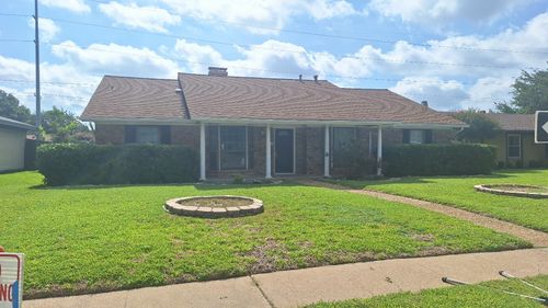 222 Mistletoe Dr, Richardson, TX, 75081-3935 | Card Image