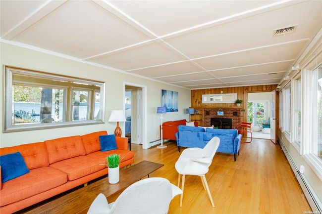 Living Room | Image 14