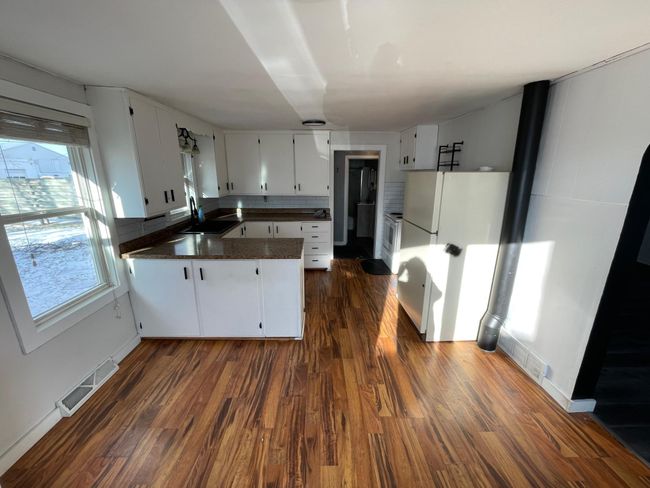 Kitchen | Image 8