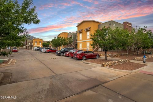 b-5030 Fairbanks Dr, El Paso, TX, 79924-3843 | Card Image