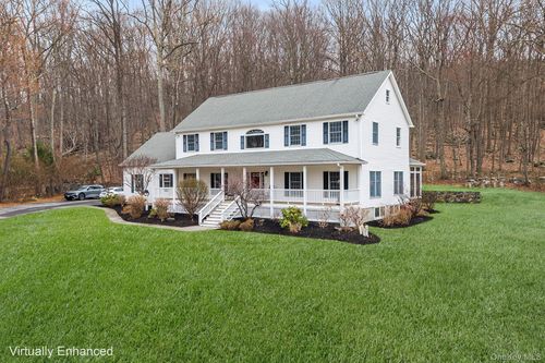 605 Eder Road, East Fishkill, NY, 12582 | Card Image