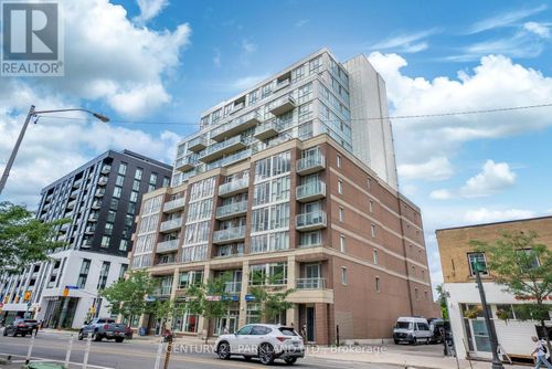 602-1638 Bloor St W, Toronto, ON, M6P1A7 | Card Image