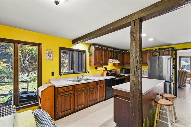 74 Old Main Rd, House other with 3 bedrooms, 2 bathrooms and 4 parking in Savoy MA | Image 25