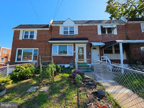 615 W 14th St, CHESTER, PA, 19013-3922 | Card Image