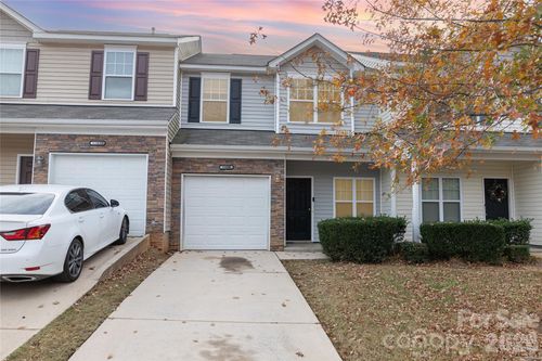 11033 Ardglass Ct, Charlotte, NC, 28213-0802 | Card Image