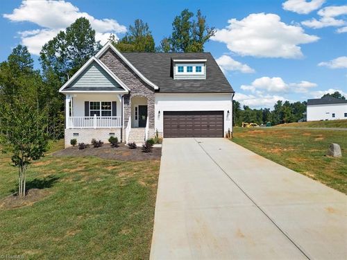 45-406 Stonewell Ct, Pleasant Garden, NC, 27313 | Card Image